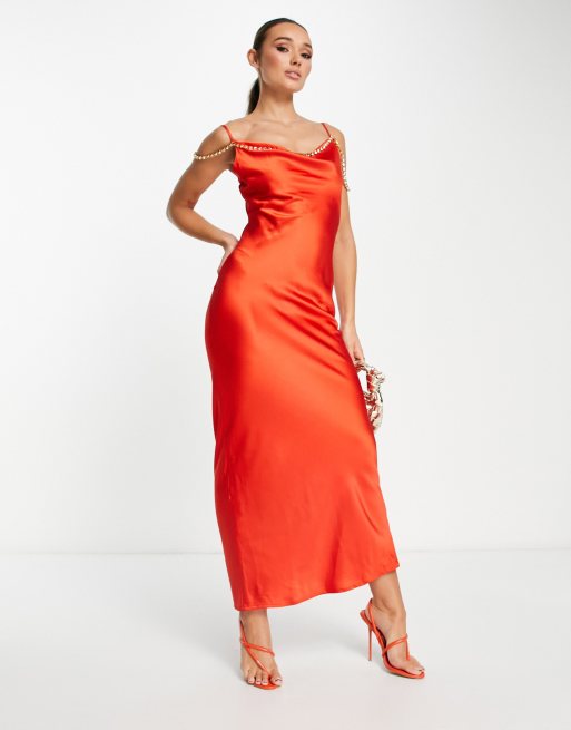 Rare London – Verziertes Camisole-Maxikleid aus Satin in dunklem Orange