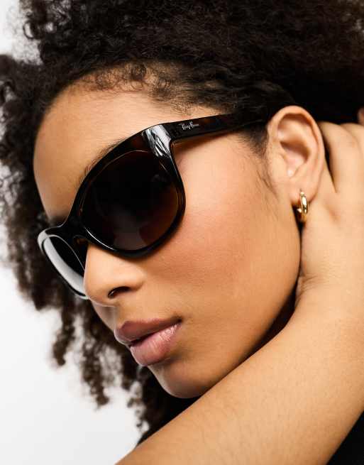Ray-Ban 0RB4216 classic sunglasses in tortoiseshell