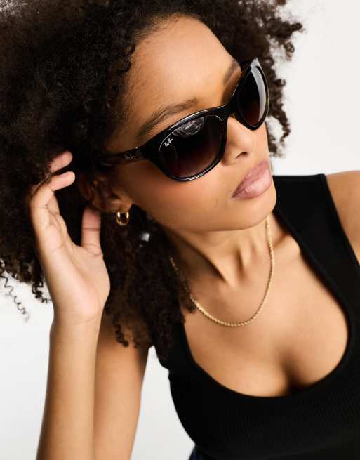 Ray ban classic hot sale sunglasses in tortoiseshell