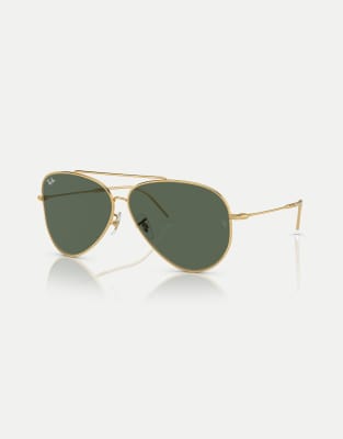 Ray-Ban Aviator pilot sunglasses with green lens in arista gold