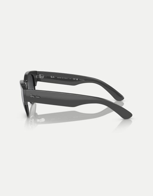 Ray-Ban Clubmaster mega sunglasses with black polarised lens in grey on black, 2 of 4