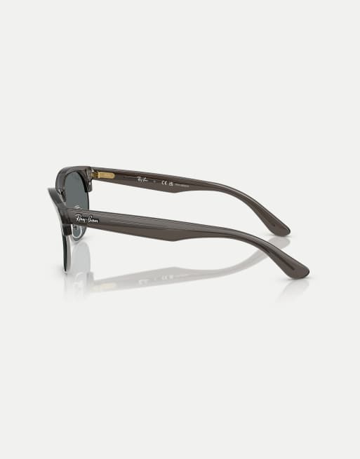 Ray-Ban Clubmaster sunglasses with grey polarised lens in transparent dark grey on gunme, 3 of 3
