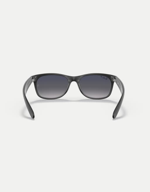Ray-Ban New wayfarer classic square polarised sunglasses with blue lens in black, 2 of 4