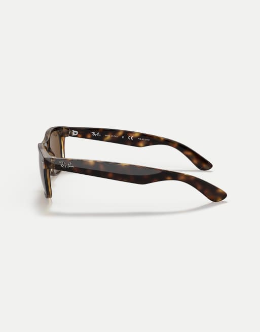 Ray-Ban New wayfarer classic square polarised sunglasses with brown lens in tortoise, 3 of 3
