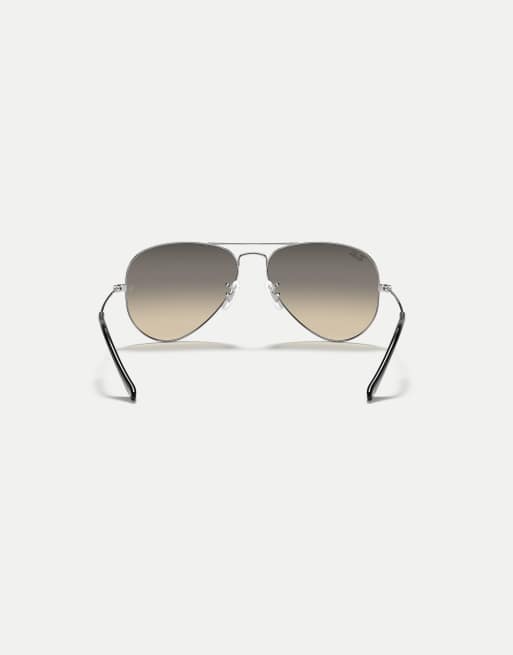 Ray-Ban occhiali da sole aviator con lenti sfumate grigie in argento, 2 di 4