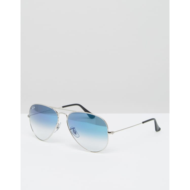 Ray Ban Occhiali da sole modello aviatore con lenti blu sfumate