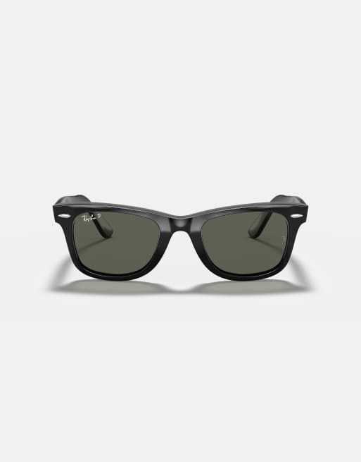 Ray-Ban Original wayfarer classic square polarised sunglasses with green lens in black
