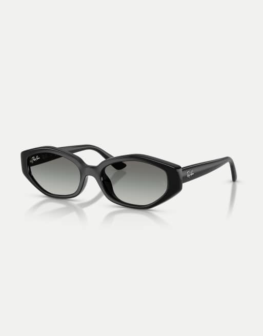 Ray-Ban Rb4473d irregular sunglasses with grey lens in black, 2 of 4