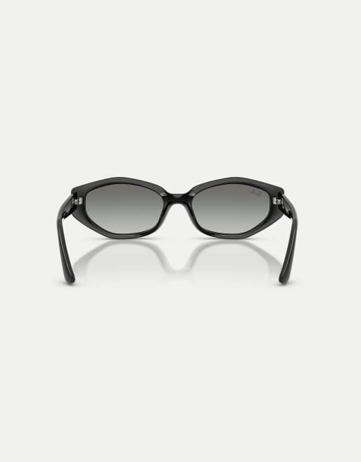 Ray-Ban Rb4473d irregular sunglasses with grey lens in black, 3 of 4