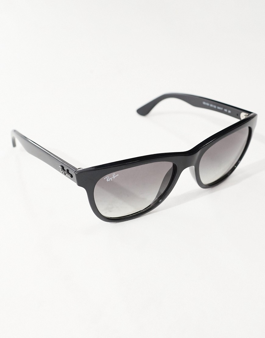 Ray-Ban round sunglasses in black and grey gradient