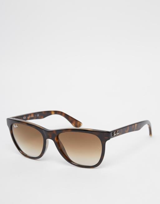 Ray Ban Wayfarer Sonnenbrille 0RB4184 ASOS