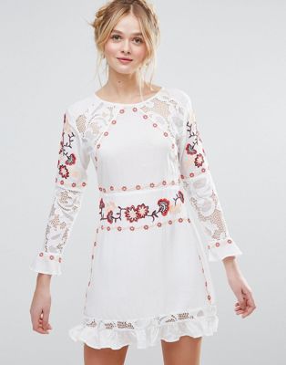 white long sleeve embroidered dress