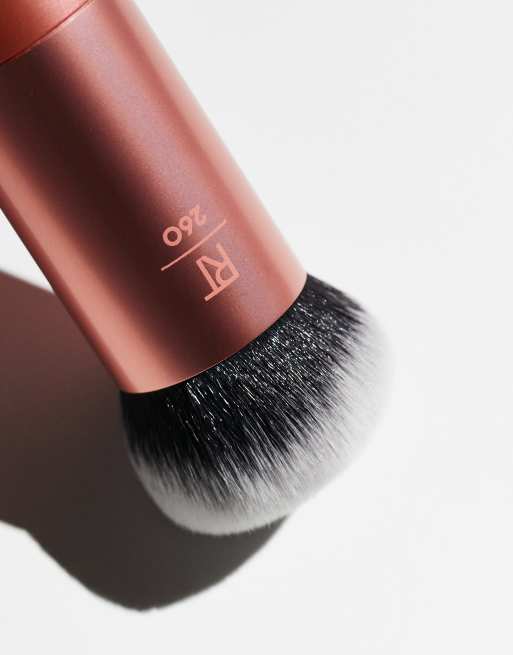 Real Techniques Bubble Blending Makeup Brush, 3 of 4
