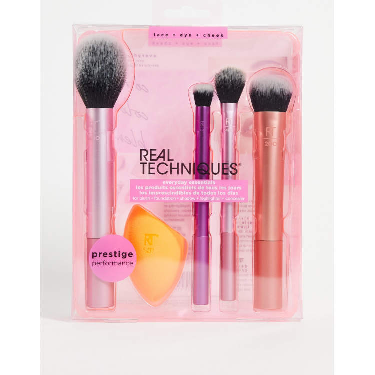 Real Techniques Everyday Essentials 5-Piece Brush Set