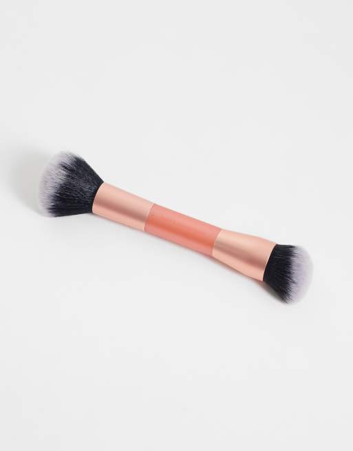 Real Techniques Liquid & Powder Make Up Brush, 3 of 3