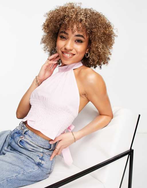 Rebellious Fashion – Różowy top z odkrytymi plecami i wiązanym dekoltem halter