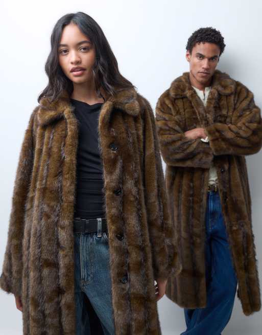 Reclaimed Vintage abrigo largo unisex de piel sintética marrón texturizada, 2 de 5