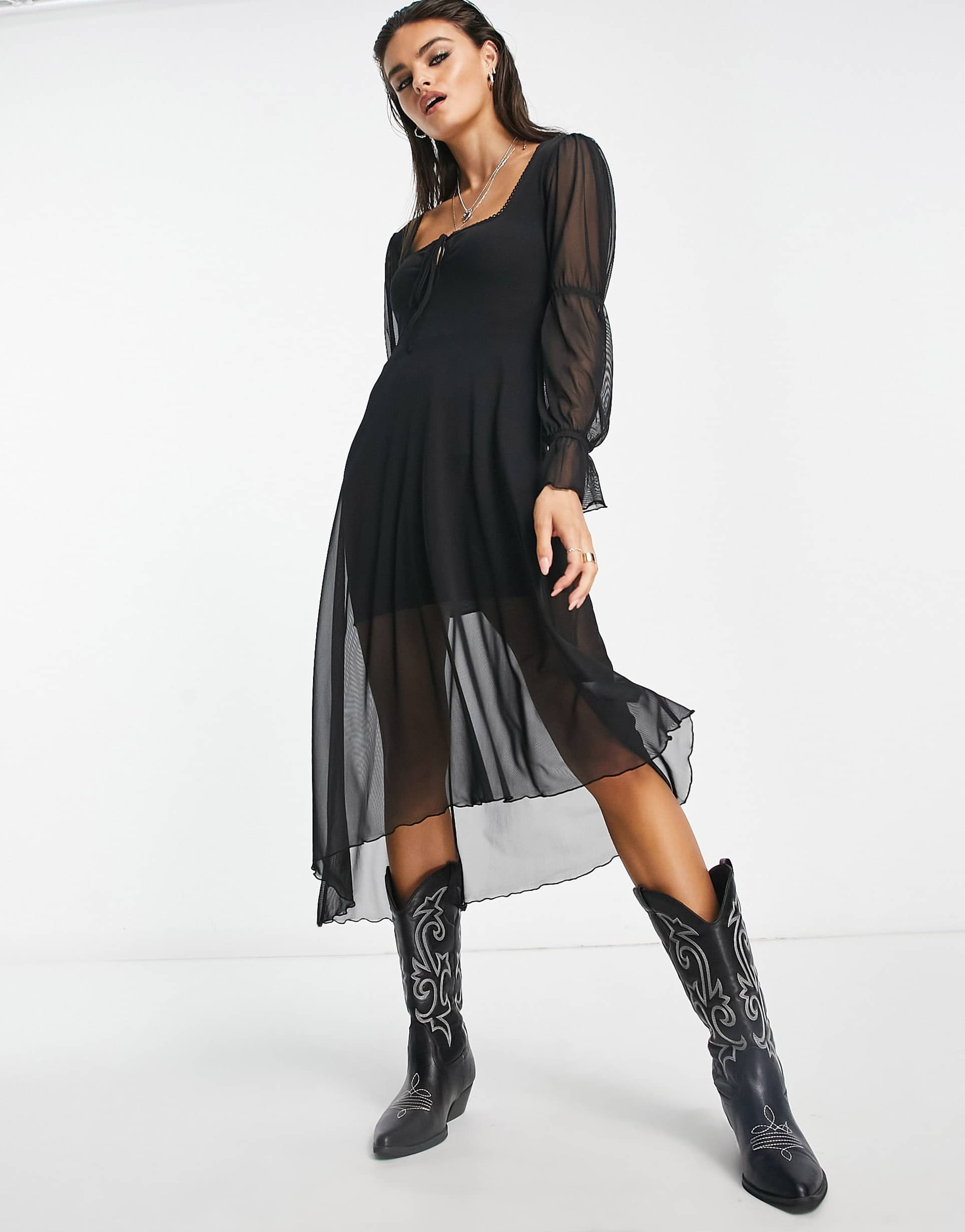 Reclaimed Vintage asymetric hem maxi dress with puff sleeve in black view 2