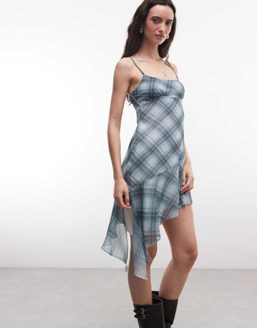 Reclaimed Vintage asymmetrisches Cami-Kleid aus Crinkle-Chiffon mit Karomuster