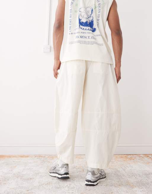 Reclaimed Vintage baggy barrel leg cargo pants in ecru, 4 of 5