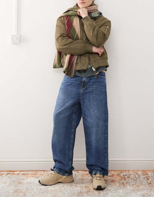 Reclaimed Vintage baggy dad jeans in washed blue