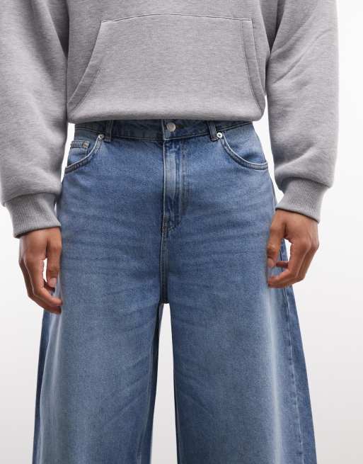Reclaimed Vintage baggy jeans in blue wash, 4 of 5