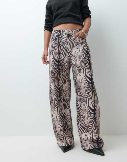 Reclaimed Vintage baggy jeans met zebraprint, 1 van 5