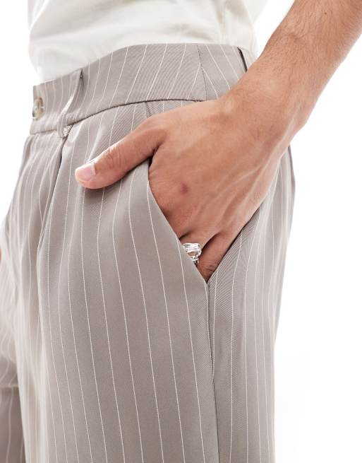 Reclaimed Vintage baggy tailored pants in beige pinstripe , 3 of 5