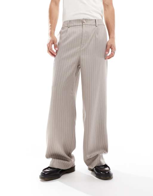 Reclaimed Vintage baggy tailored pants in beige pinstripe , 4 of 5