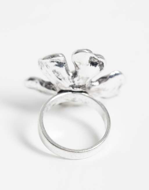 Reclaimed Vintage - Bague motif fleur en argent poli - Argenté, 3 de 3