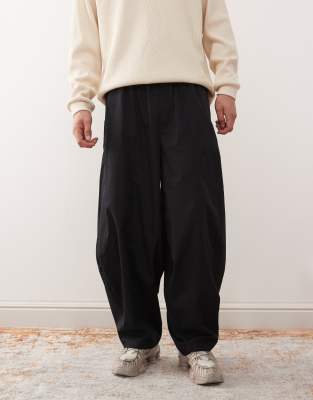 Reclaimed Vintage Balloon Leg Pants In Black