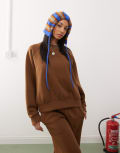 [Reclaimed Vintage] Reclaimed Vintage balloon sleeve raglan sweat in tobacco brown (part of a set) XS BROWN