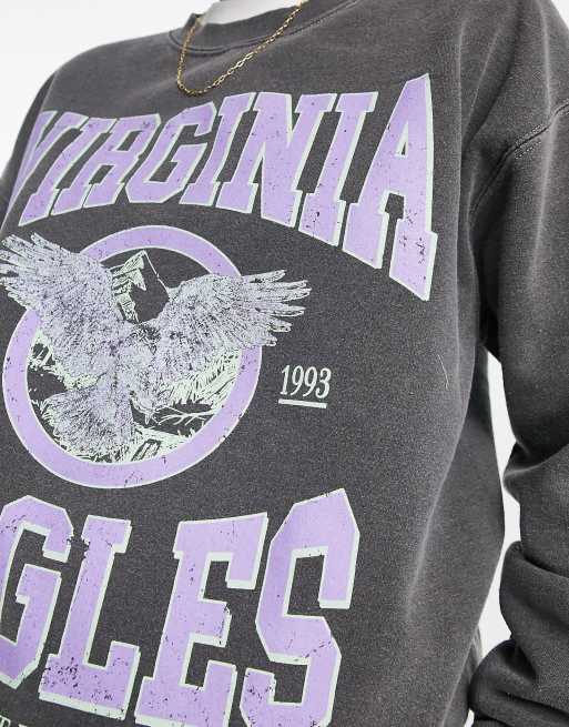 Reclaimed Vintage band graphic crew neck sweat in washed grey ASOS