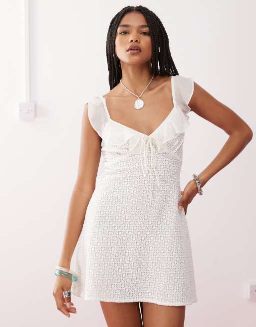 Reclaimed Vintage beach crochet mini dress with flutter sleeves in white, 4 of 4
