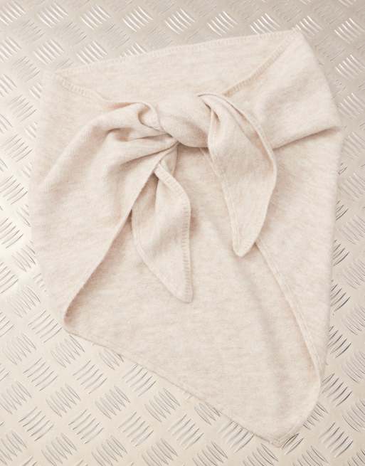 Reclaimed Vintage - Beige og trekantet samt oversized halstørklæde, 2 af 3