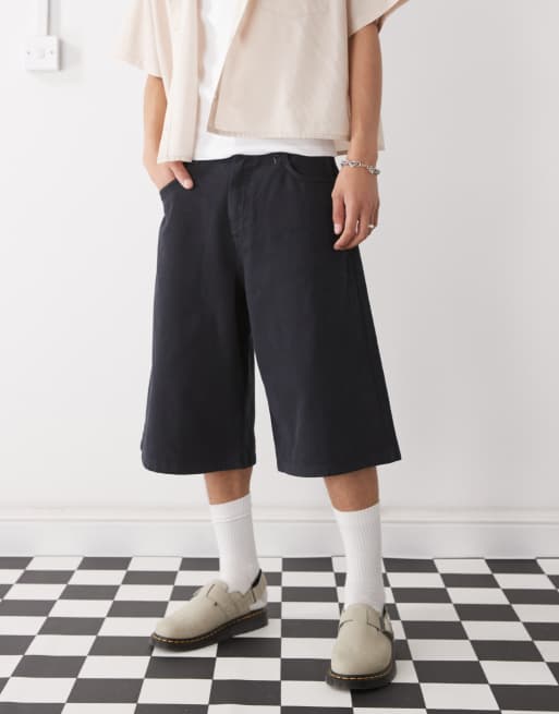 Reclaimed Vintage - Bermuda baggy longueur mollet en denim - Noir