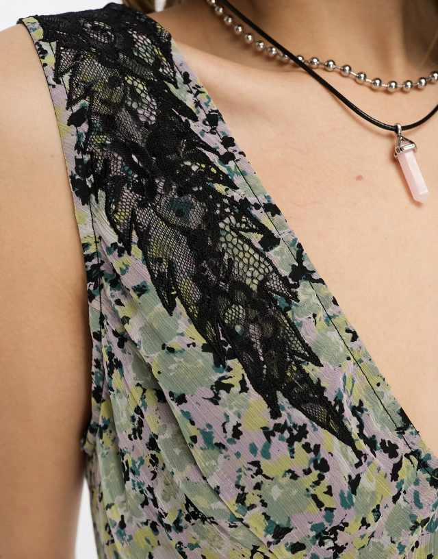 Reclaimed Vintage bias cut slip in blurred floral with lace 2