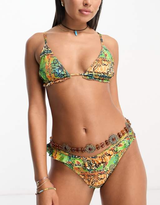 Reclaimed Vintage bikini bottoms with frill in retro print ASOS