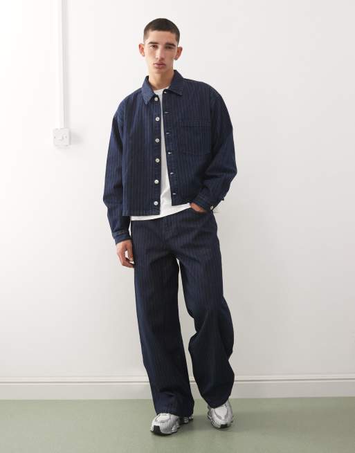 Reclaimed Vintage – Blå baggy jeans med vida ben och kritstrecksrandigt mönster, del av set