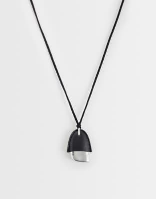 Reclaimed Vintage Black Pu Longline Necklace With Silver Pendant