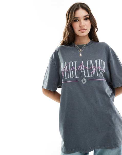 Reclaimed Vintage – Blekt t-shirt i oversize med logga - view 1