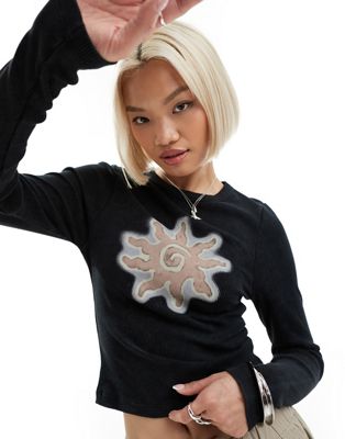 Reclaimed Vintage Blurred Floral Rib Baby Tee In Charcoal-white