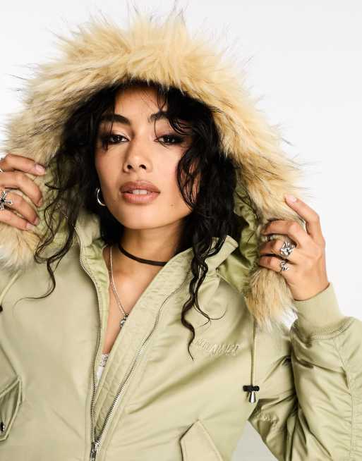 Green bomber jacket with fur hood deals