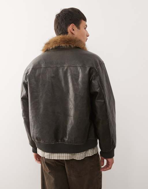 Reclaimed Vintage - Bomber-jakke med læderlook og imiteret pelskrave, 3 af 5