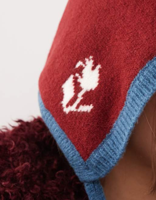 Reclaimed Vintage bonnet and handwarmers with floral print in red and blue