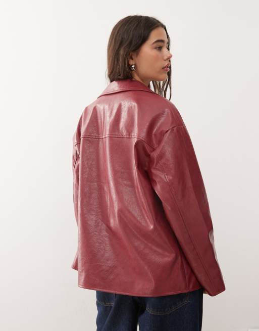 Reclaimed Vintage boxy fit leather look blazer in cherry red, 3 of 4