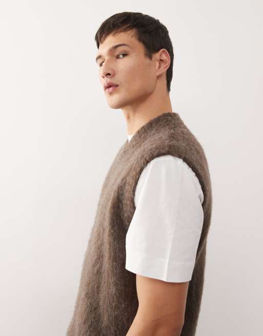 Reclaimed Vintage boxy knitted v-neck tank top in brown  , 4 of 5