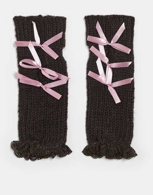 Reclaimed Vintage – Bruna handvärmare med rosetter