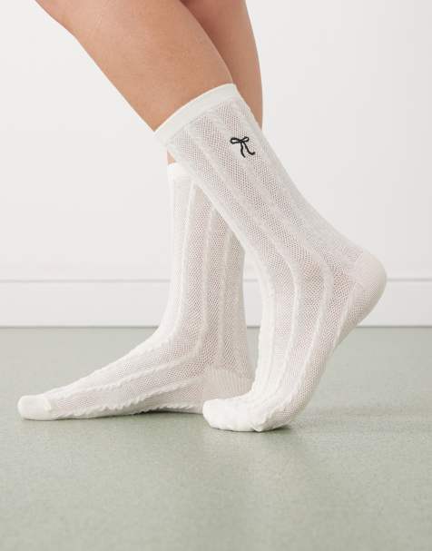 Reclaimed Vintage cable ankle sock with bow in cream - view 1
