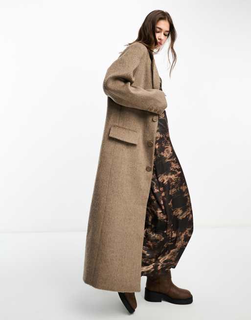 Reclaimed Vintage – Camelowy płaszcz maxi